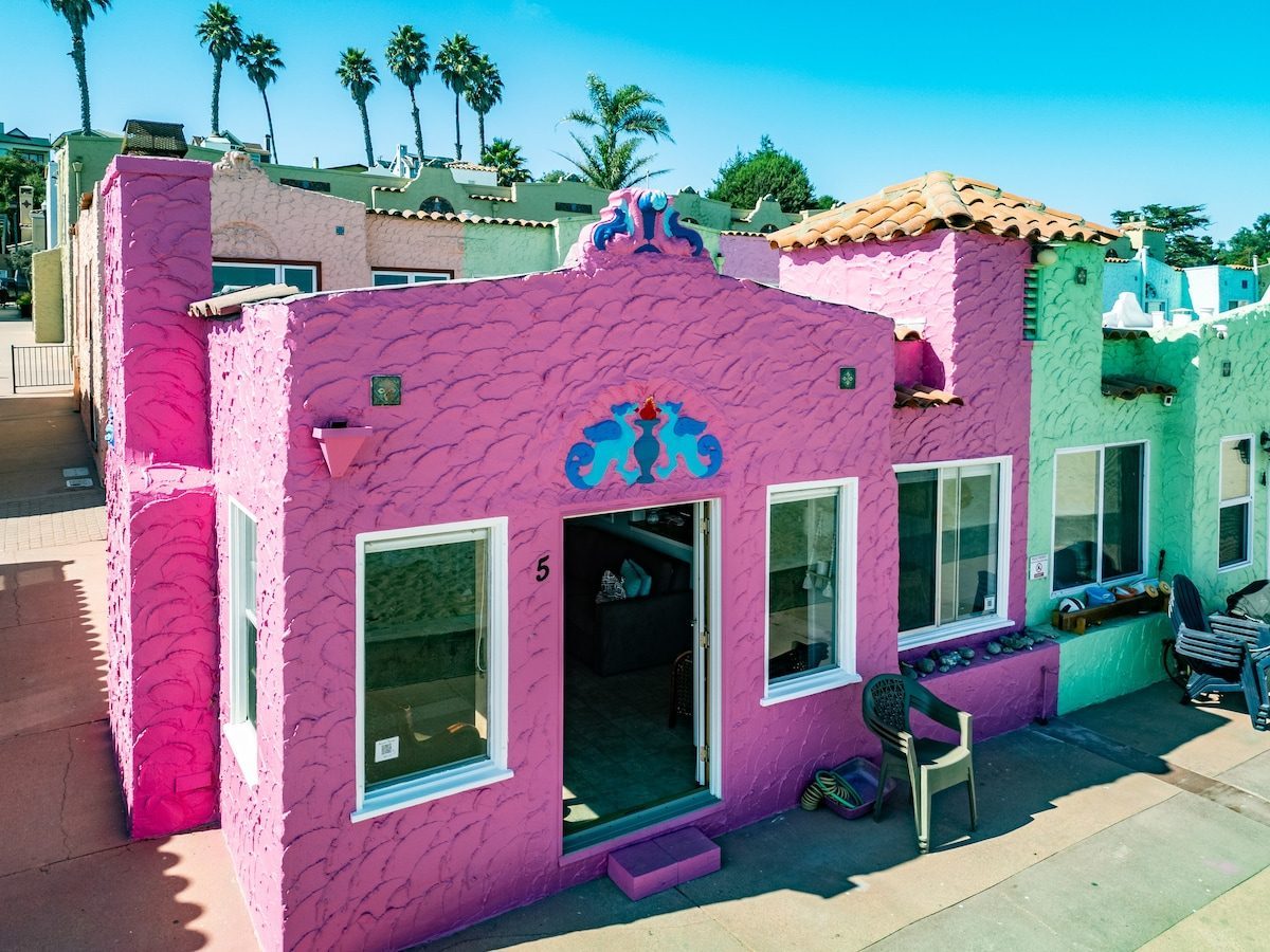 Capitola's Beachfront Haven — photo 9