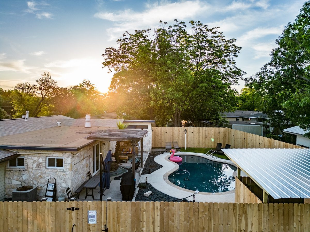 Alamo City Oasis — photo 11